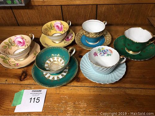 Lot #0115 (1 of 17)