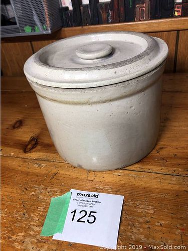 Lot #0125 (1 of 4)