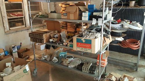 Lot #0022 (1 of 19)
