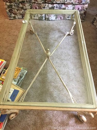 Lot #0403 (1 of 7)