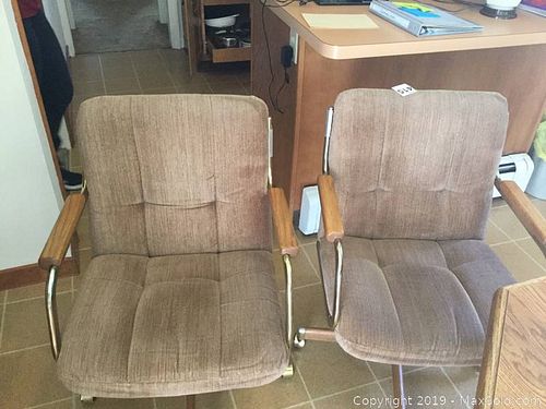 Lot #0415 (1 of 9)