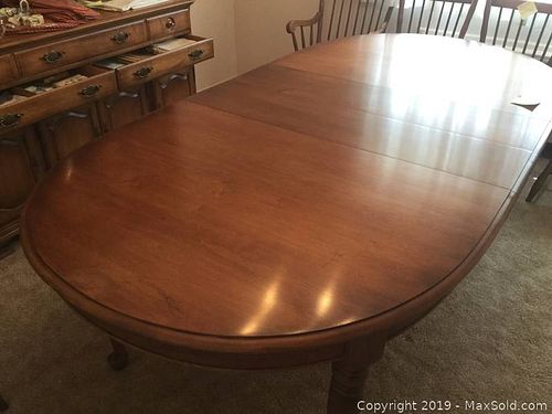 Lot #0435 (1 of 9)