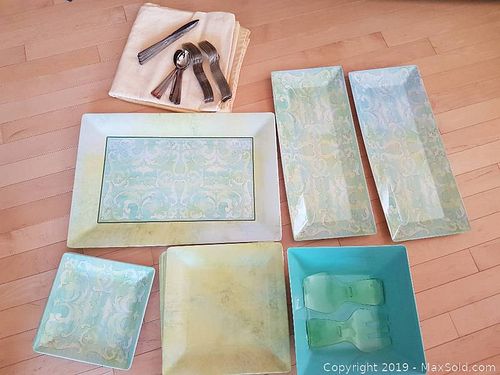 Lot #0058 (1 of 9)