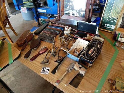 Lot #0328 (1 of 10)