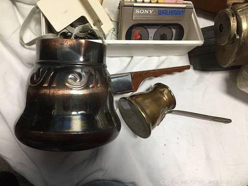 Lot #0004 (1 of 6)