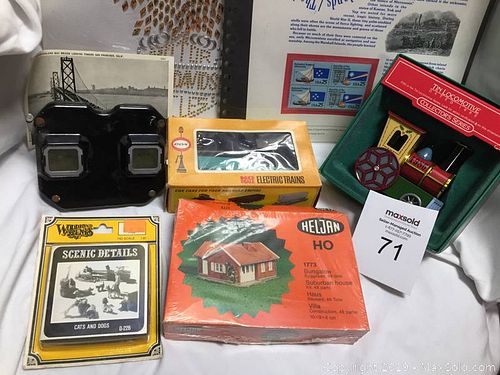 Lot #0071 (1 of 12)