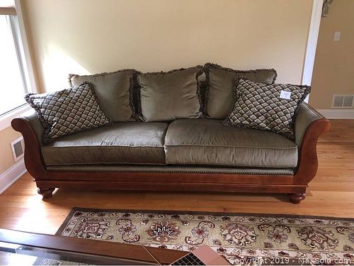 Lot #0001 (1 of 8)
