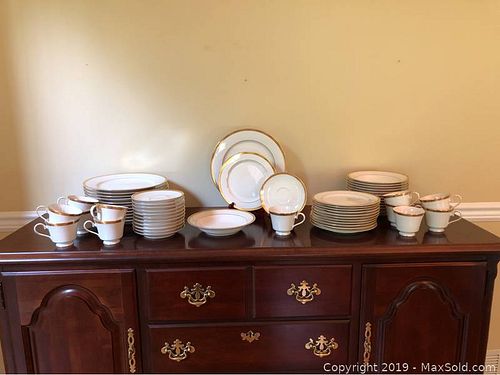 Lot #0017 (1 of 6)