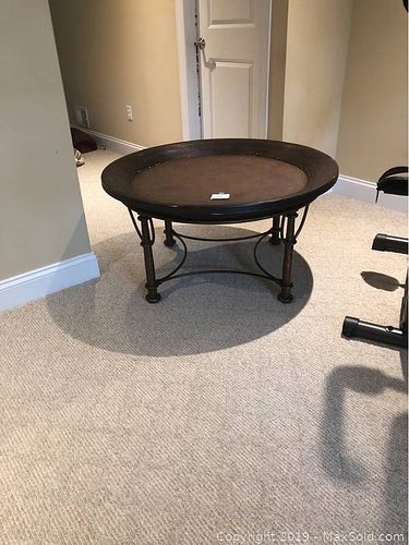 Lot #0044 (1 of 6)