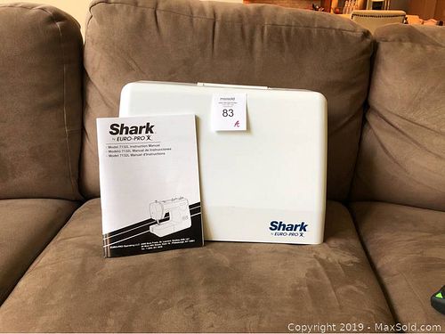 Lot #0083 (1 of 7)