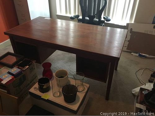 Lot #0620 (1 of 11)