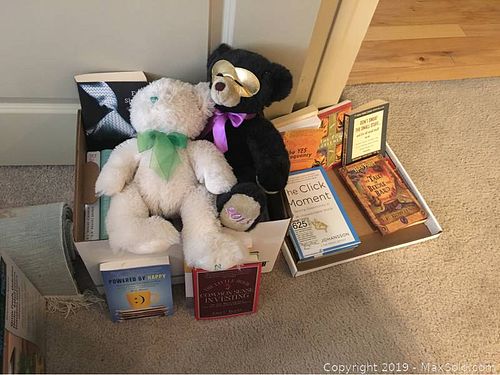 Lot #0625 (1 of 8)