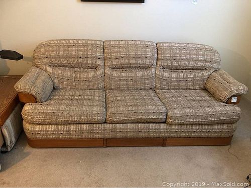 Lot #0777 (1 of 10)