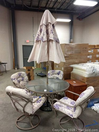 Lot #0008 (1 of 14)