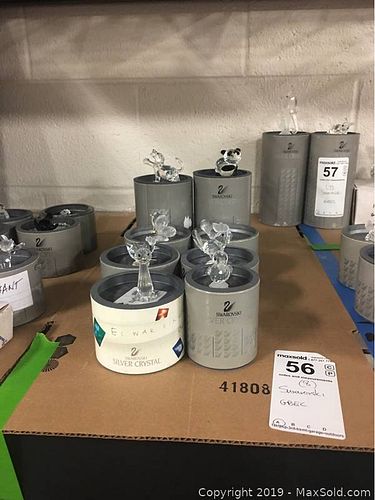 Lot #0056 (1 of 11)