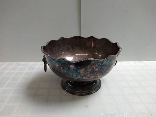 Lot #0056 (1 of 2)