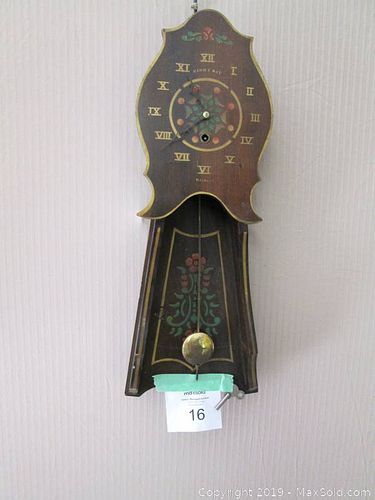 Lot #0016 (1 of 4)