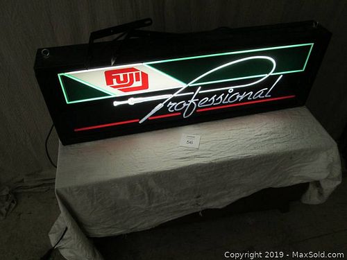Lot #0056 (1 of 4)