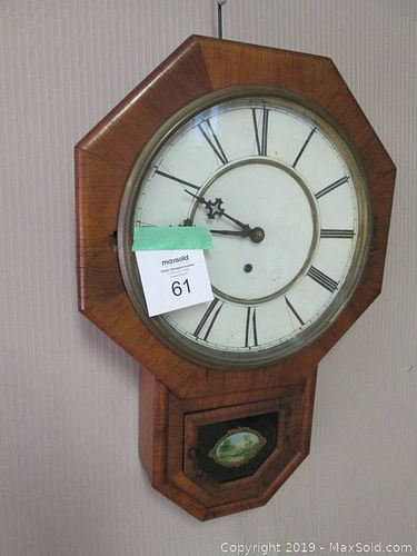 Lot #0061 (1 of 7)