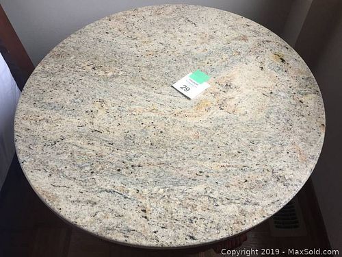 Lot #0029 (1 of 4)