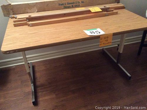 Lot #0085 (1 of 4)