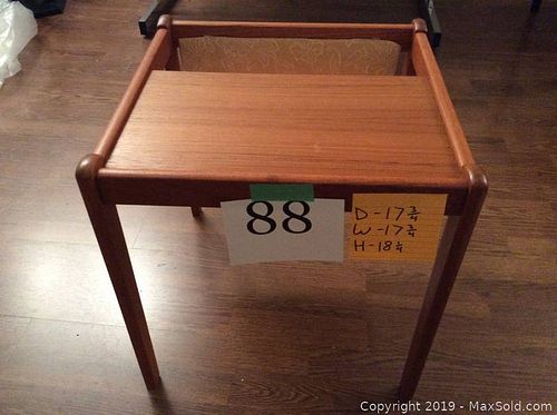 Lot #0088 (1 of 4)
