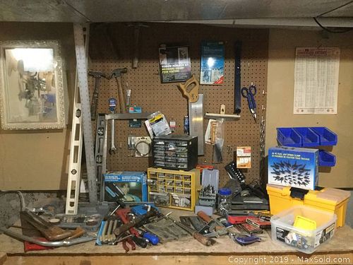Lot #0179 (1 of 13)