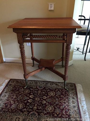 Lot #0107 (1 of 5)