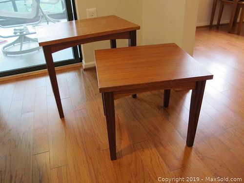 Lot #0880 (1 of 8)