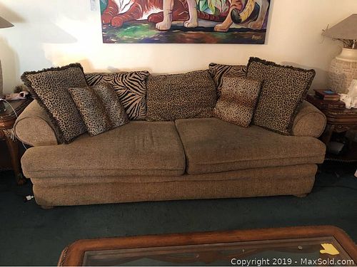 Lot #0713 (1 of 10)