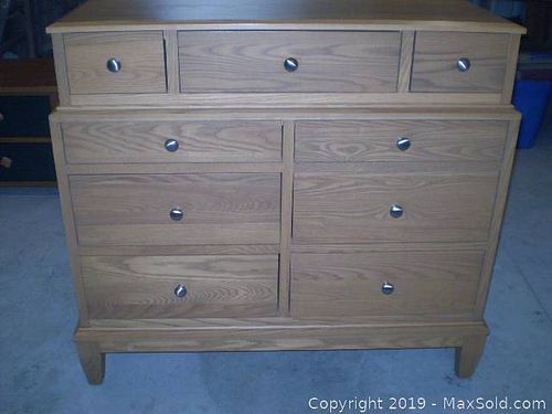 Lot #0009 (1 of 6)