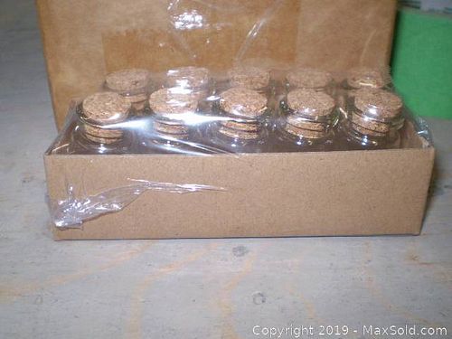 Lot #0070 (1 of 3)