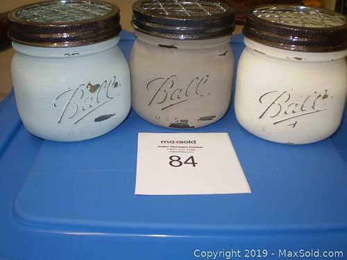 Lot #0084 (1 of 3)