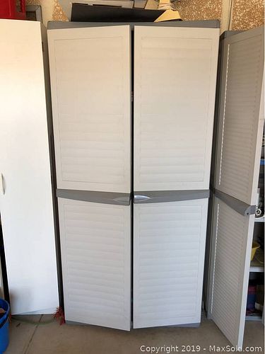 Lot #0564 (1 of 6)