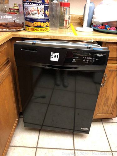 Lot #0591 (1 of 11)