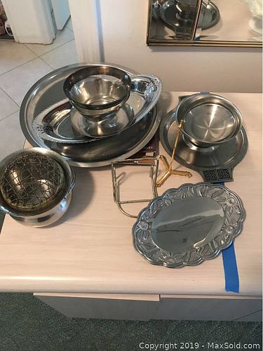 Lot #0042 (1 of 11)