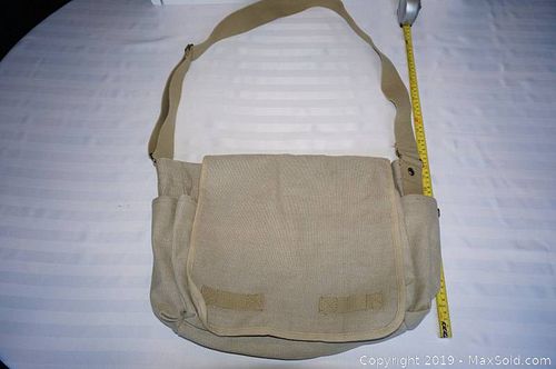 Lot #0053 (1 of 10)