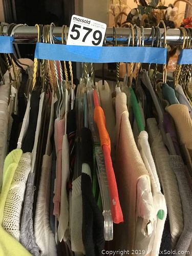 Lot #0579 (1 of 6)