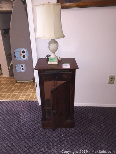 Lot #0040 (1 of 18)