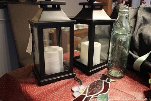 Lot #0655 (1 of 10)