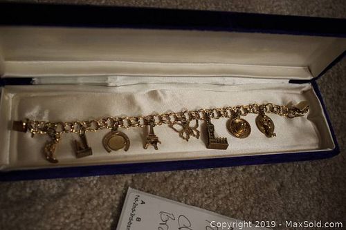 Lot #0745 (1 of 13)