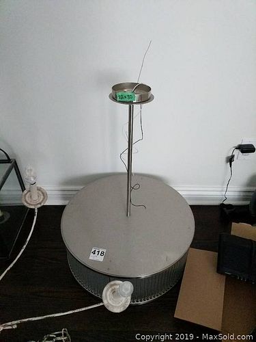 Lot #0418 (1 of 6)