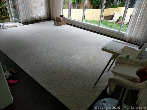 Lot #0440 (1 of 6)