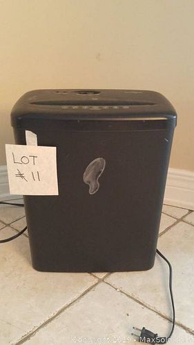Lot #0011 (1 of 5)