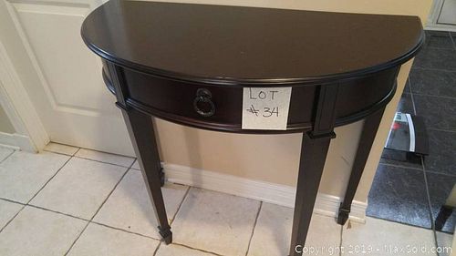 Lot #0034 (1 of 8)