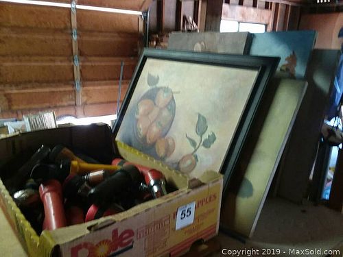 Lot #0055 (1 of 11)
