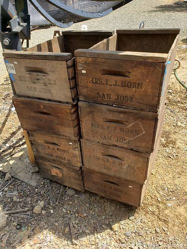 Lot #0156 (1 of 4)