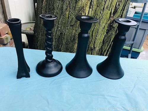 Lot #0142 (1 of 6)