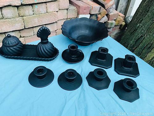Lot #0149 (1 of 13)