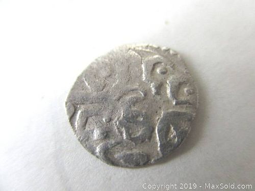 Lot #0037 (1 of 3)